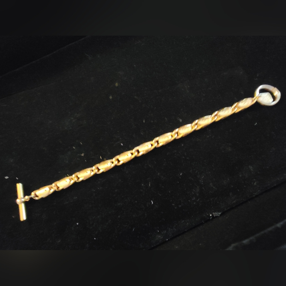 EUC VTG Anne Klein Bracelet 8"